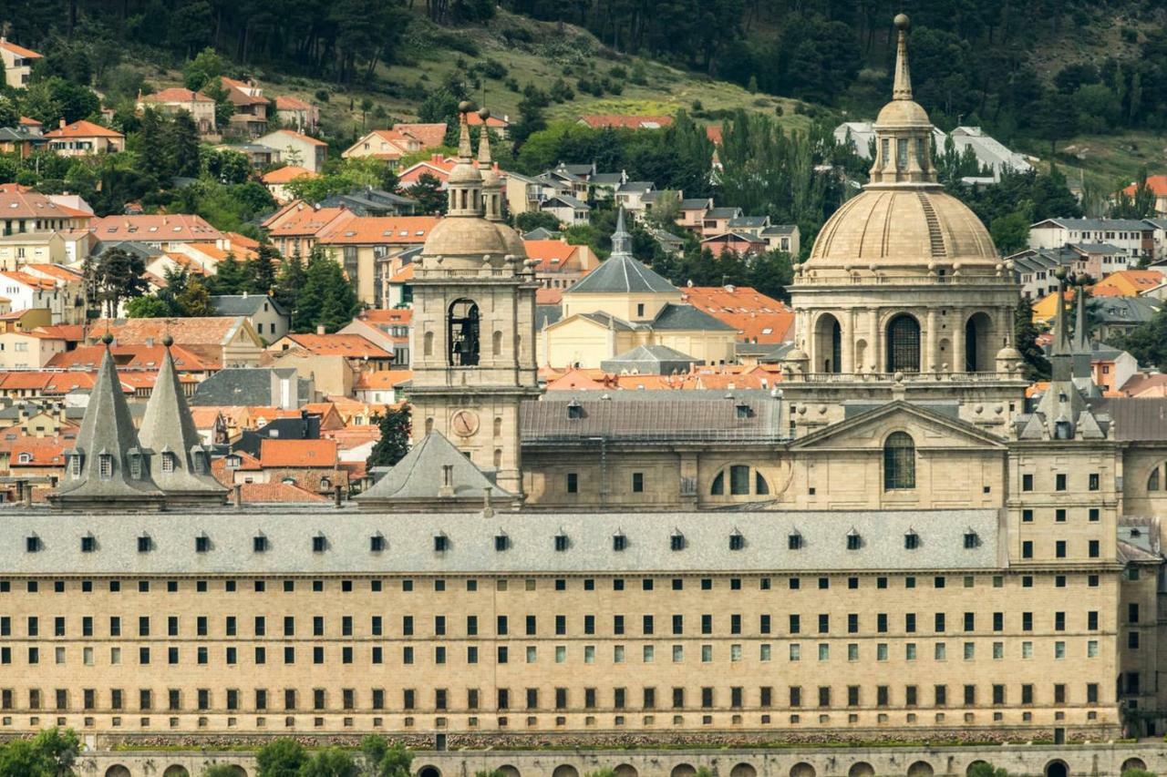 Duplex El Escorial Hotel San Lorenzo de El Escorial Zewnętrze zdjęcie